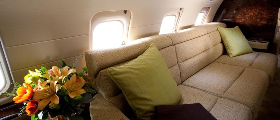 AIRPLANE